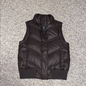 gap vest